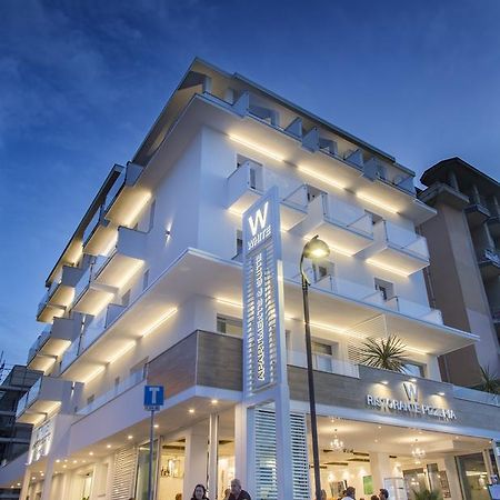 White Suite & Apartments Bellaria-Igea Marina Bagian luar foto