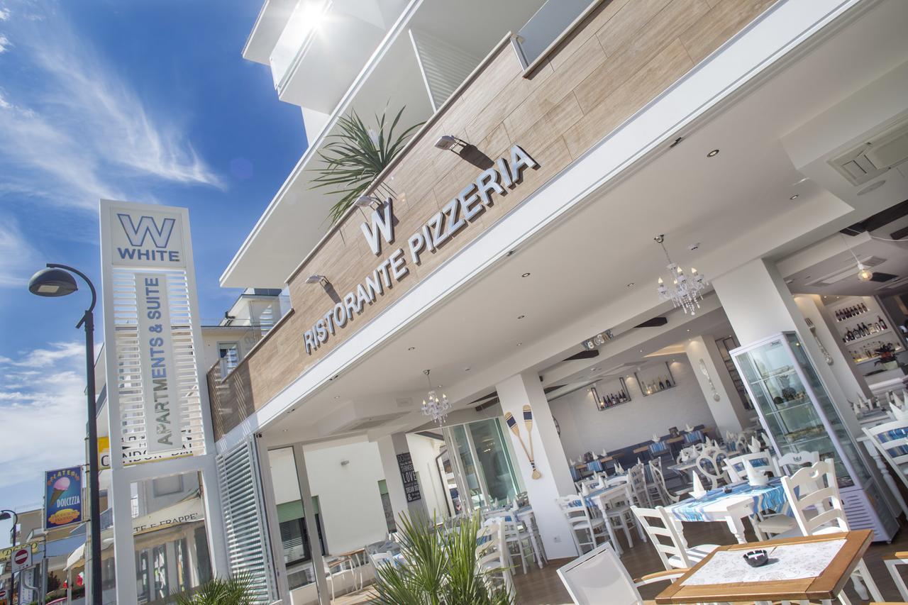 White Suite & Apartments Bellaria-Igea Marina Bagian luar foto